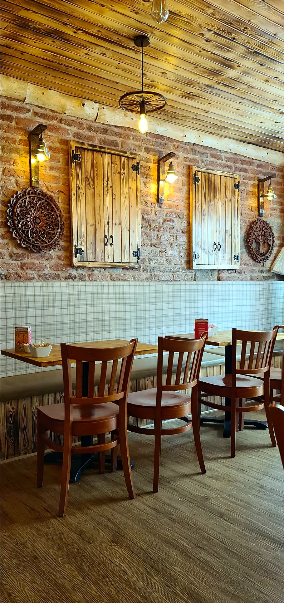 Tartan banquette & rustic shutters